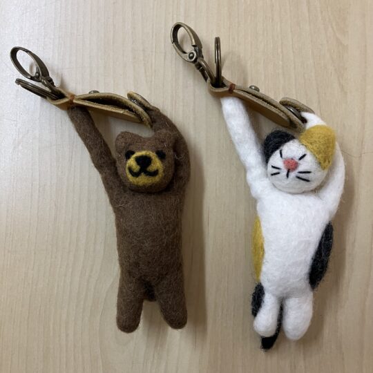 ネパールフェルトキーホルダー
