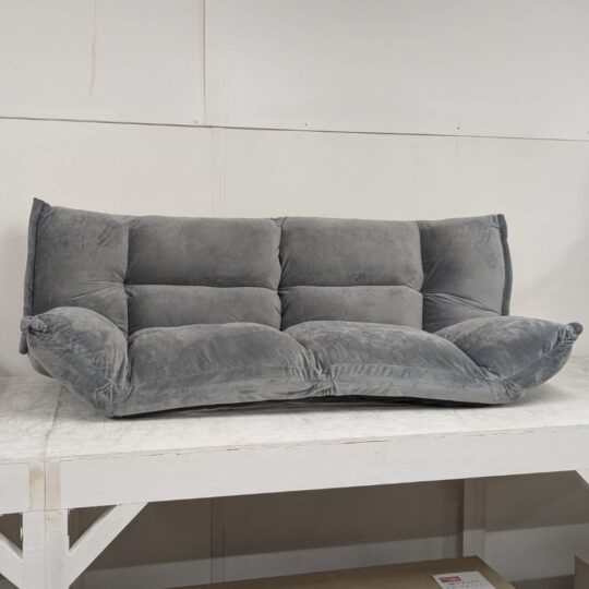 フロアソファー